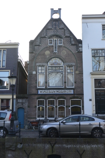 Art nouveau building (1901)on Nieuwegracht