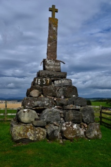 Maggie Wall Memorial, Dunning