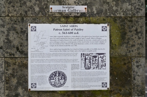 St Mirin monument, Paisley